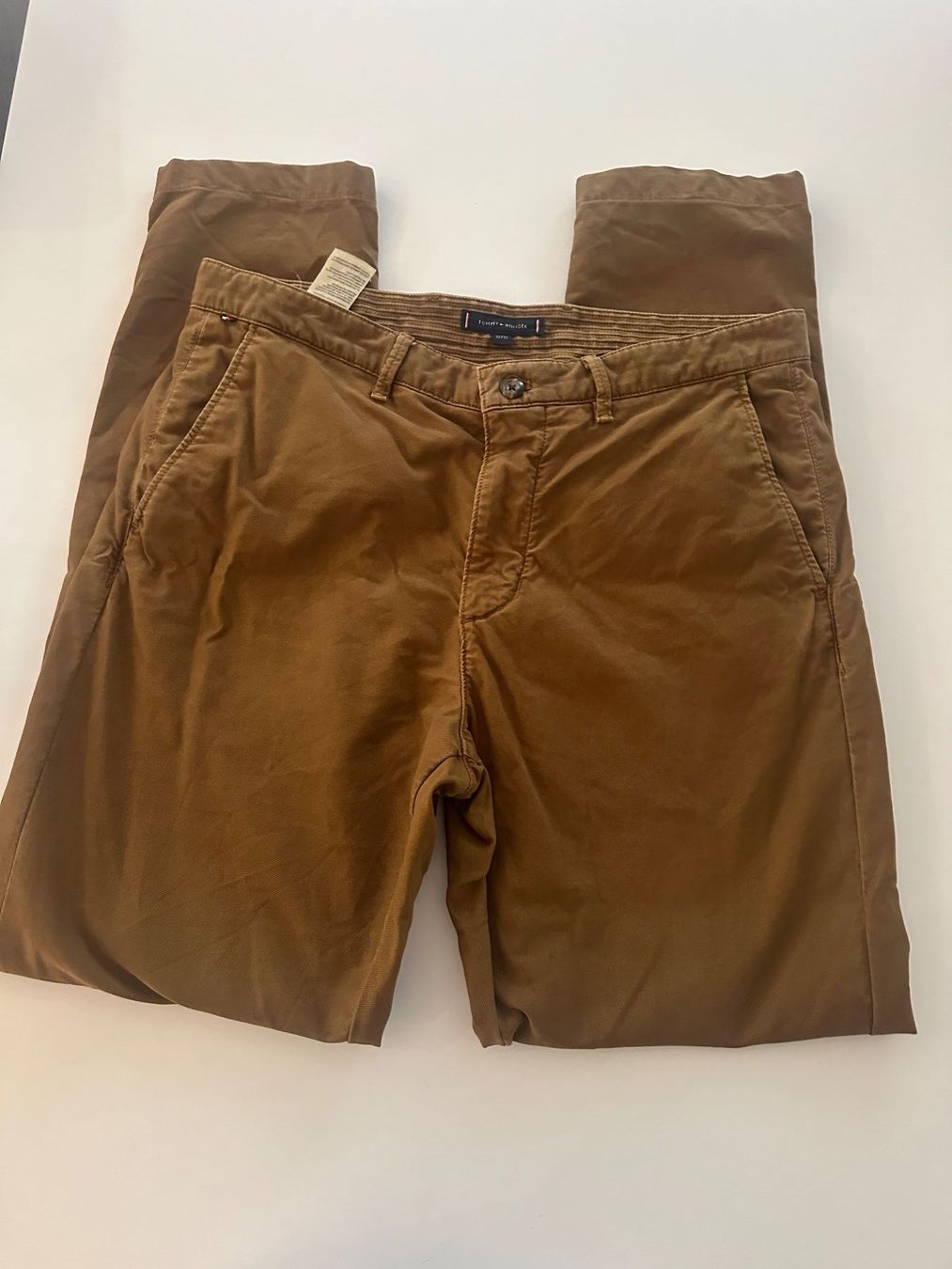Tommy Hilfiger Pantaloni: Hose tommy hilfiger – Usato da Windisch venduto da ssa_q7nq 1