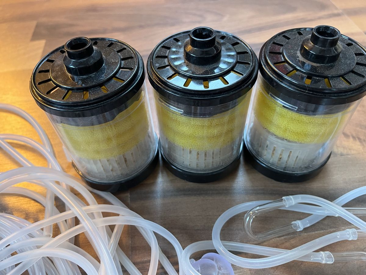 Ventilazione: Aquarium Filter Luftheber Zubehör – Usato da Toffen venduto da Schnacker 1