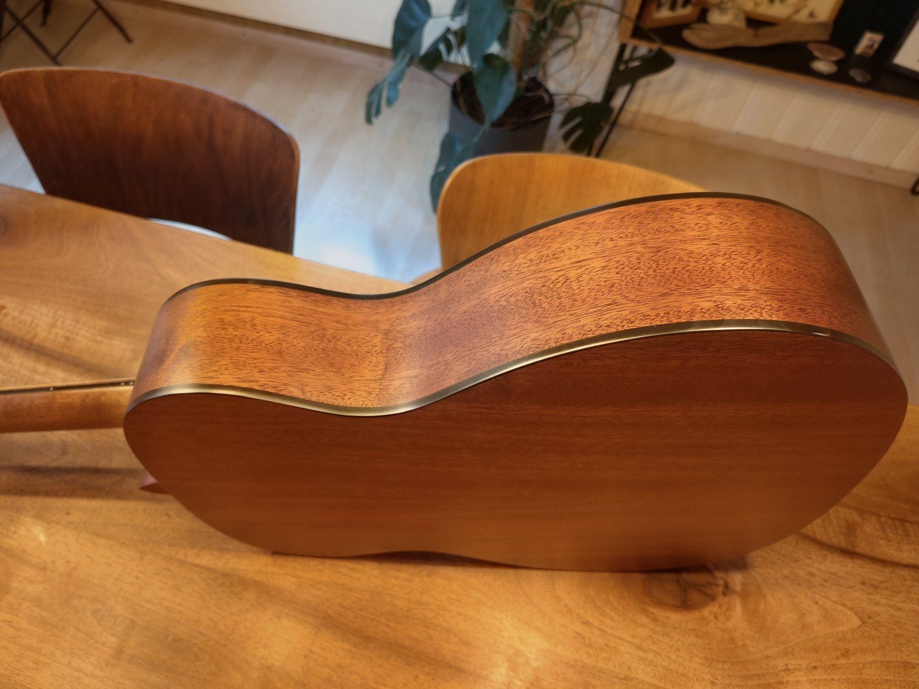 Sigma Strumenti musicali: Sigma Gitarre SOOOM1+CH inkl. Koffer – Usato da Saland venduto da Mel_H. 4