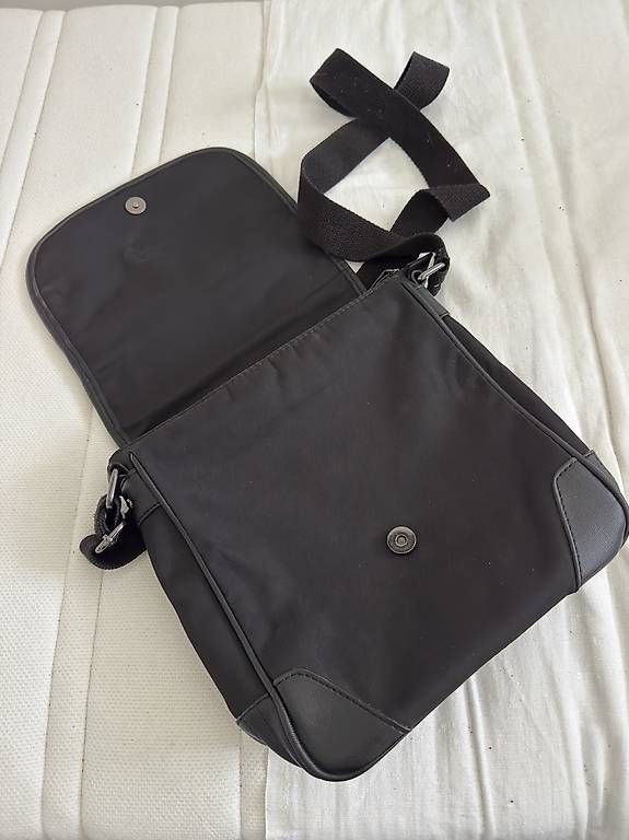 Taschen: Borsello uomo Carpisa – Gebraucht aus Agno von ant_b6cf 3