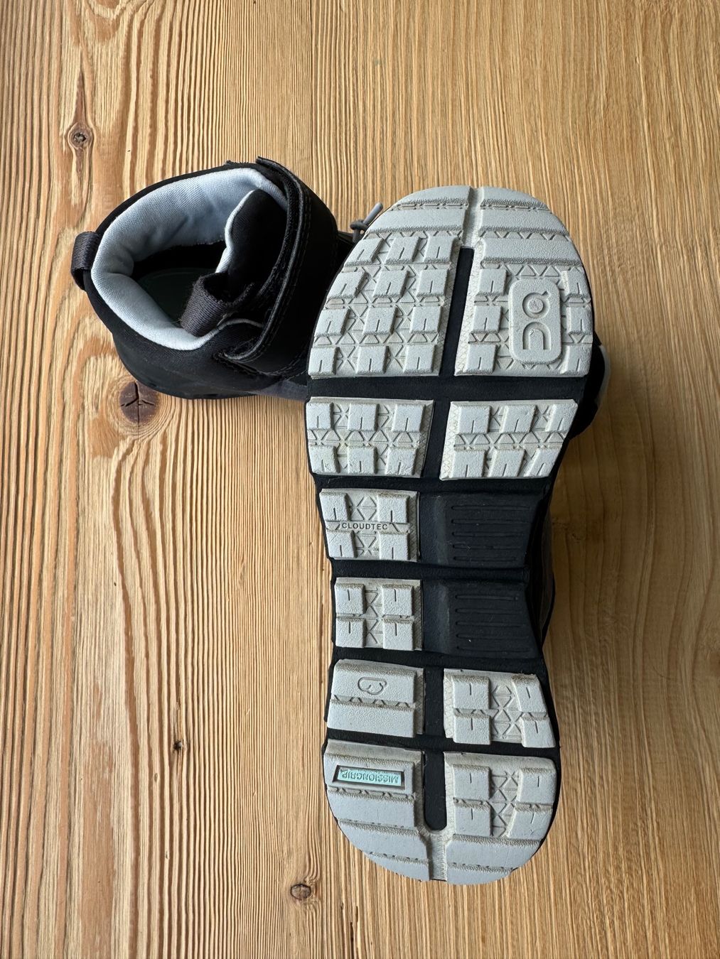 On Scarpe da uomo: On Cloudhero Mid Waterproof Gr.29,5 – Usato da Alt St.Johann venduto da yankaya 1