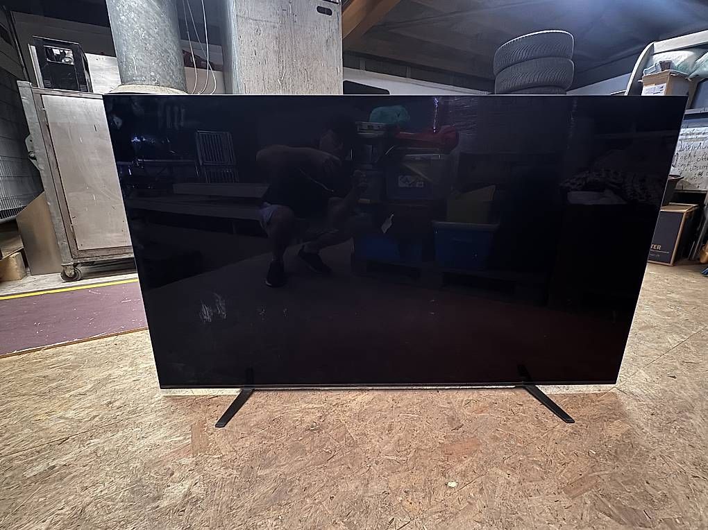 Appareils TV: Sony KD-65A8 65 4K OLED Smart TV  – D'occasion à Chur par Mc-Daniels75