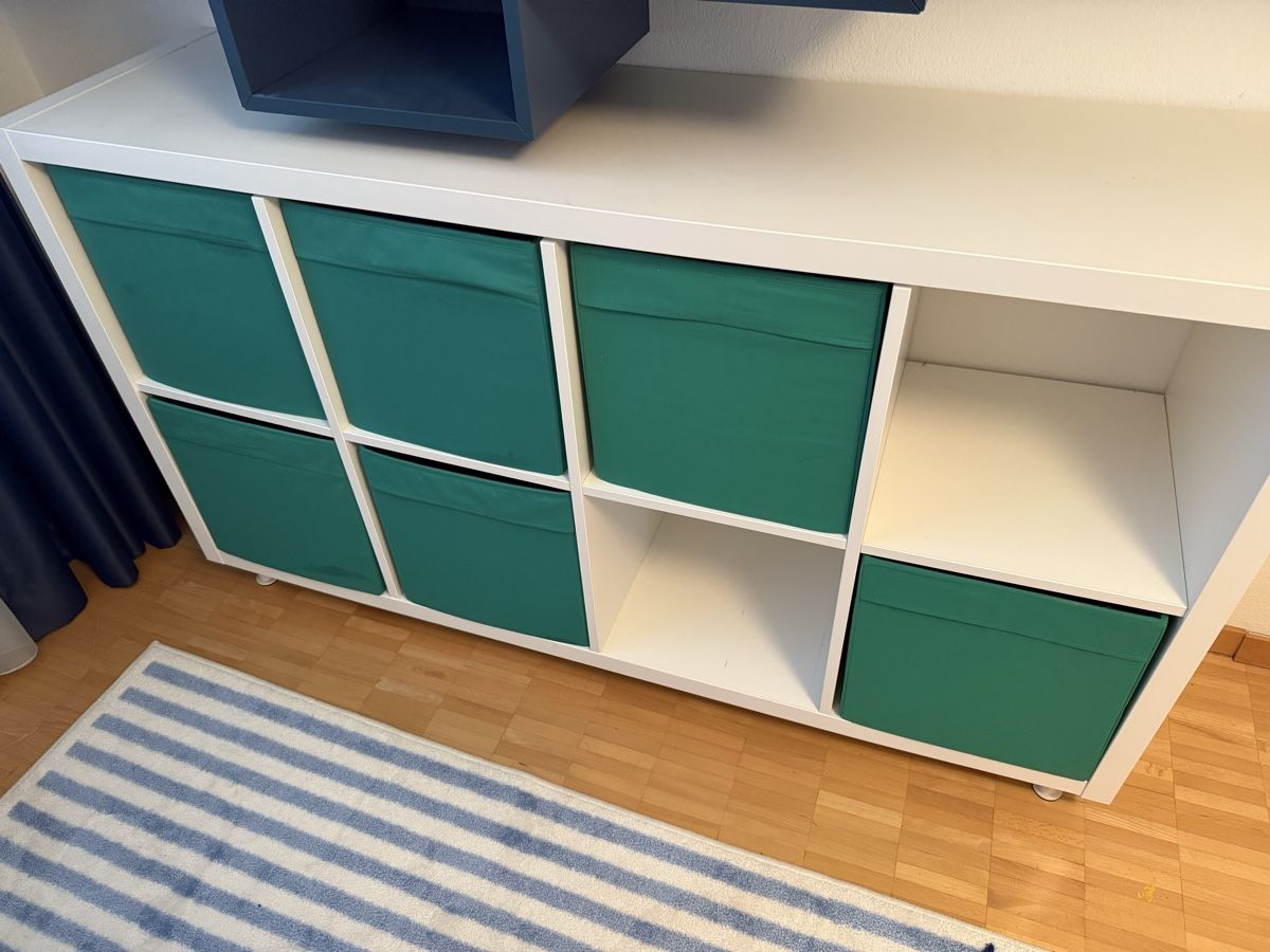 Scaffali: Ikea Kallax, gebraucht mit Gebrauchsspüren  – Usato da Zürich venduto da JBZH