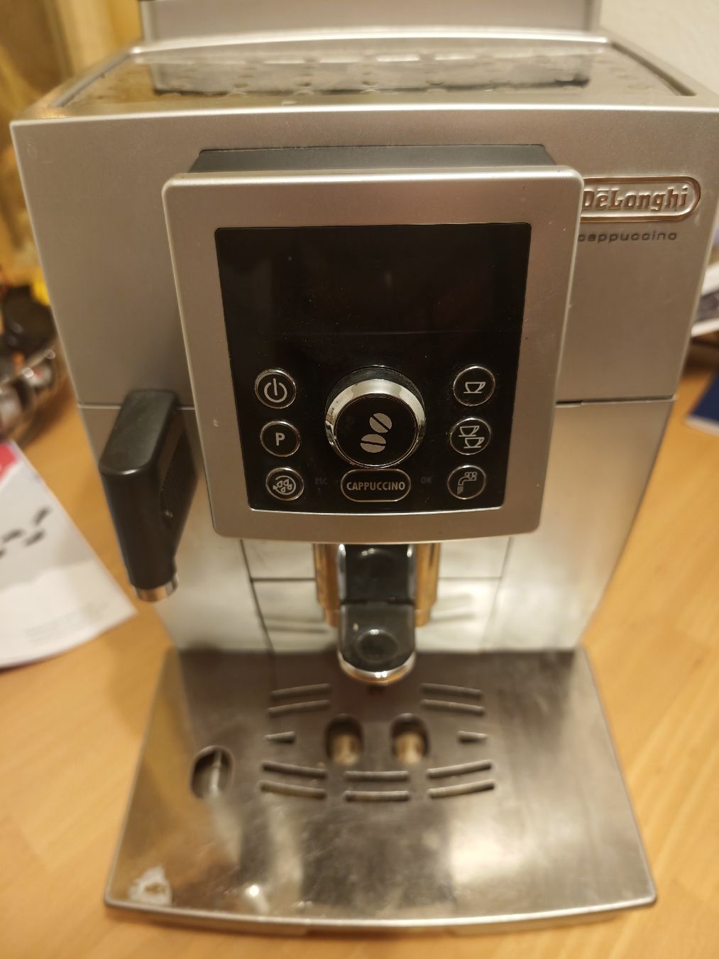 De'Longhi Kaffeemaschinen & Espressomaschinen: Delonghi Cappuccino – Gebraucht aus Sarnen von Laut_musik