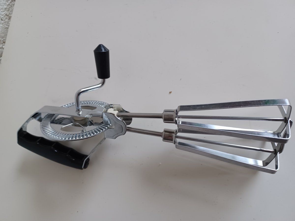 Alle Maschinen: Vintage Handkurbel Mixer -D35 – Gebraucht aus Morges von cardeman61 4
