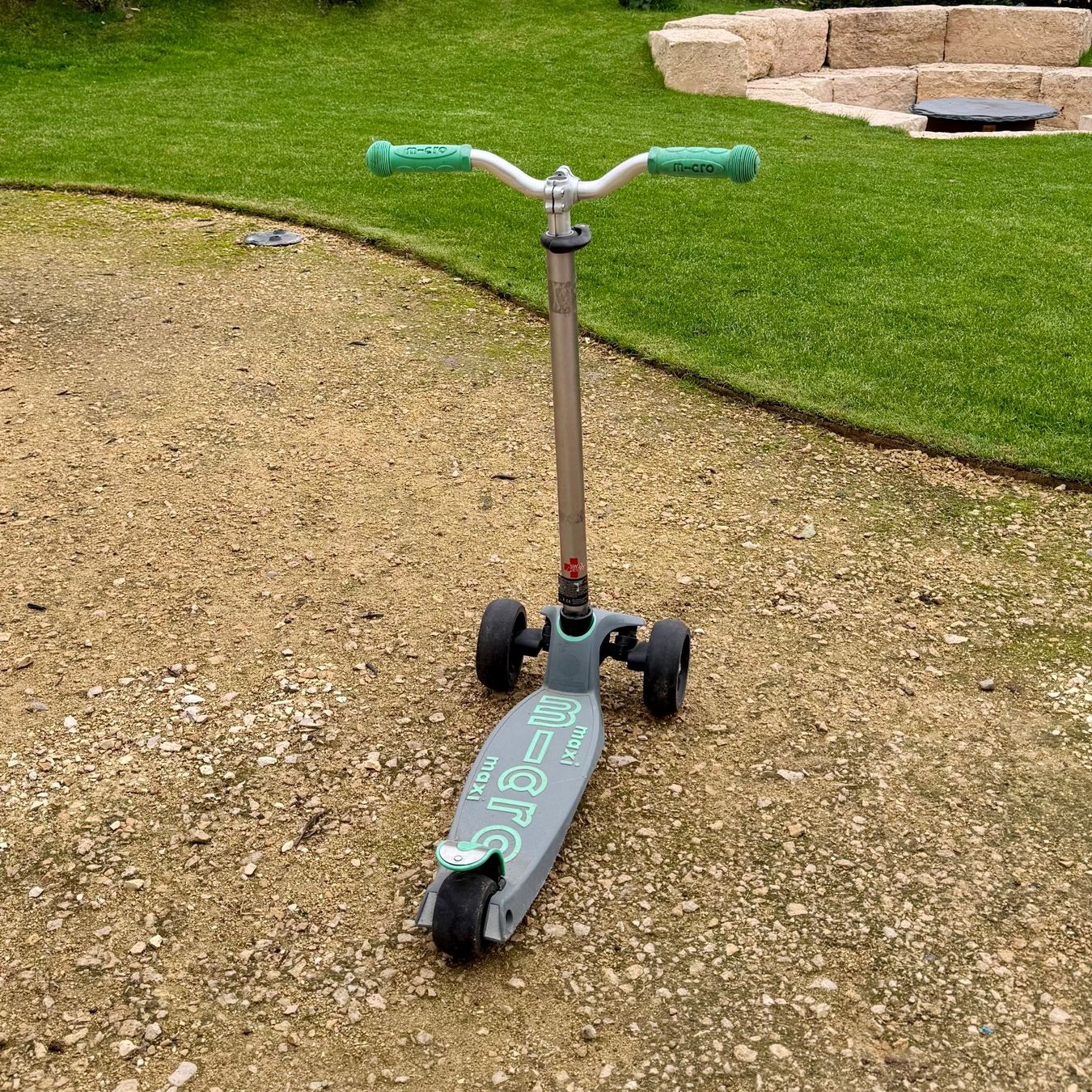 Micro Kickboard: Micro Maxi Scooter – Gebraucht aus Magden von Manuell 1