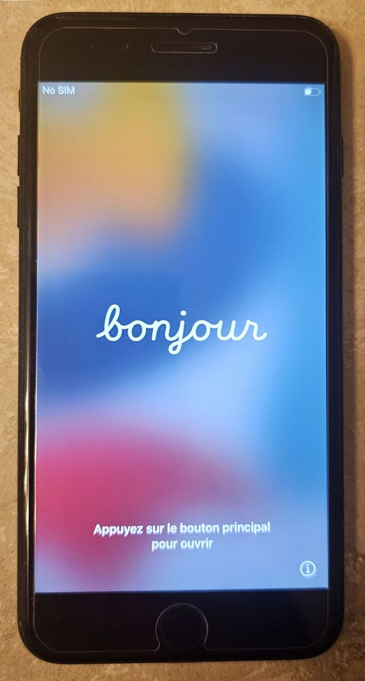 Apple Telefoni cellulari / Smartphones: iPhone 7 Plus 32GB - comme neuf – Usato da Jongny venduto da Michoudsv 1