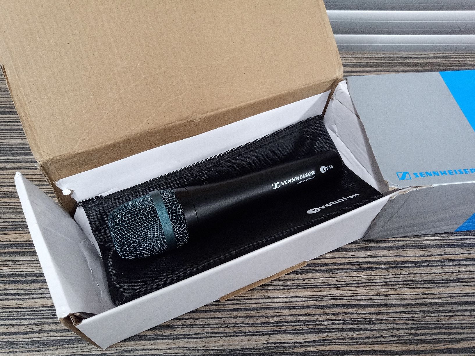 Sennheiser Microfoni: Sennheiser e945 Gesangsmikrofon / Mikrofon  – Usato da Reiden venduto da Zofi-Brocki 3