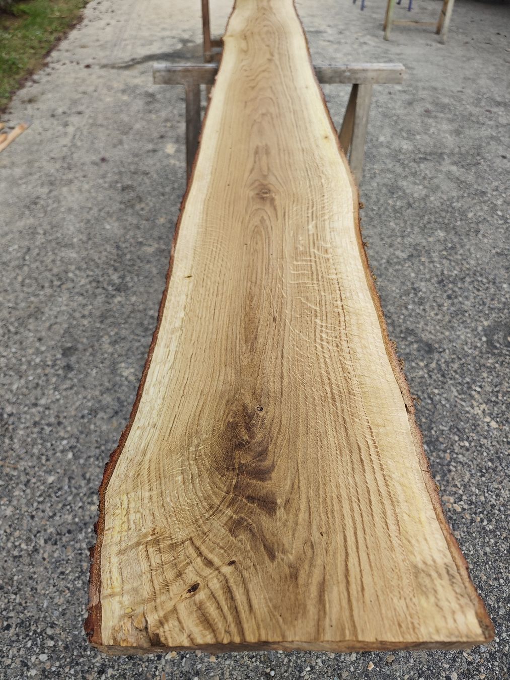 Articoli in legno: E7 Eichenbrett massiv 30 mm – Luftgetrocknet – Nuovo (secondo la descrizione) da Brittnau venduto da Toebiholz 1