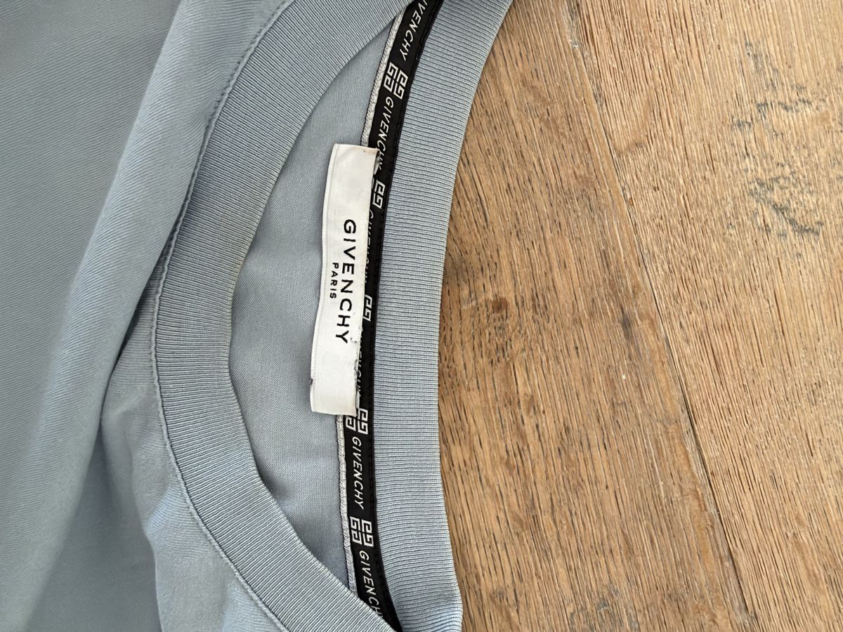 Givenchy T-Shirts: Givenchy T-Shirt Grösse M – Gebraucht aus Neuenhof von PatrickMuff 3