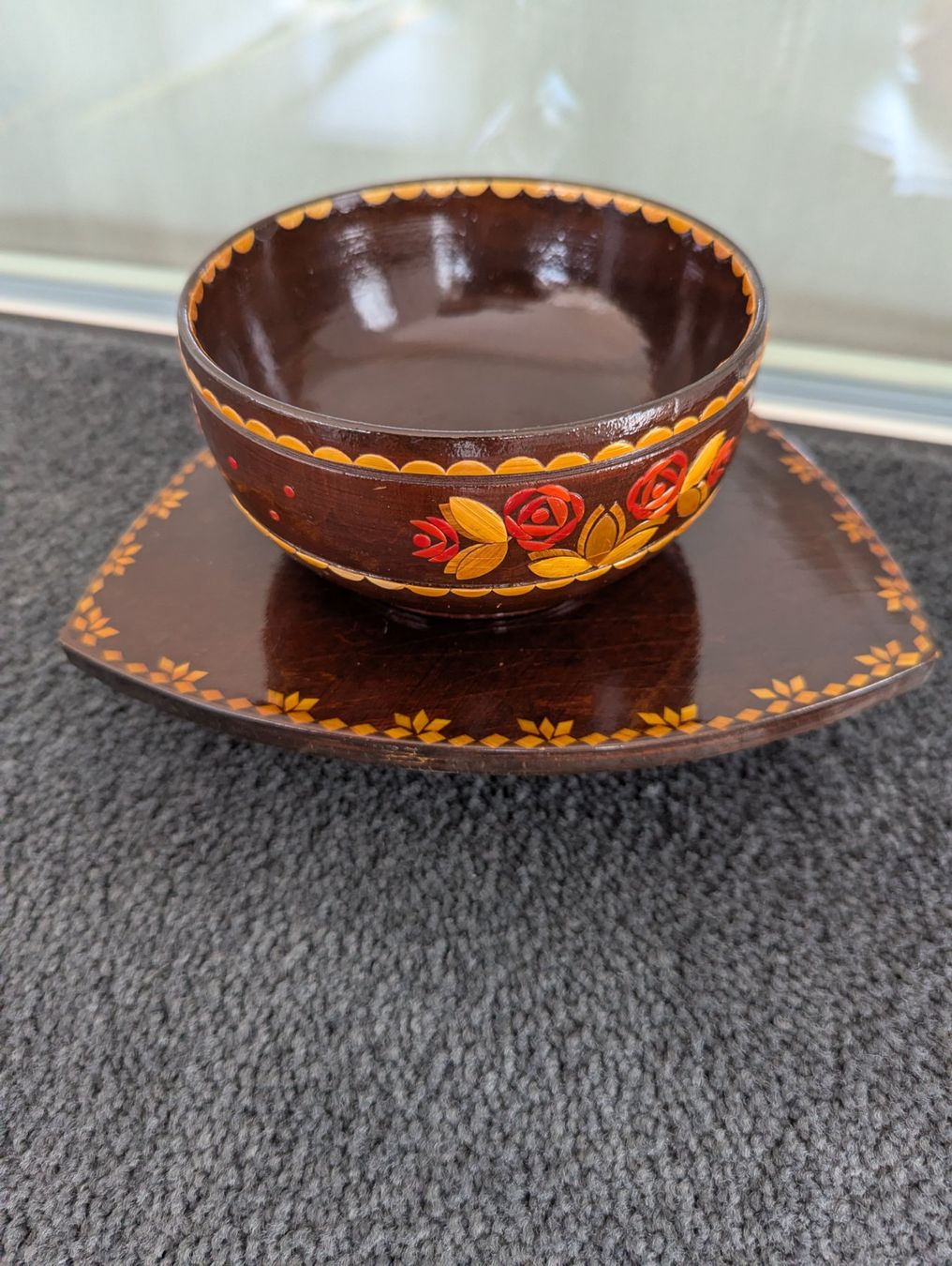 Geschirrsets: Vintage russische Schale mit Untersetzer – Gebraucht aus Ormalingen von marithias23