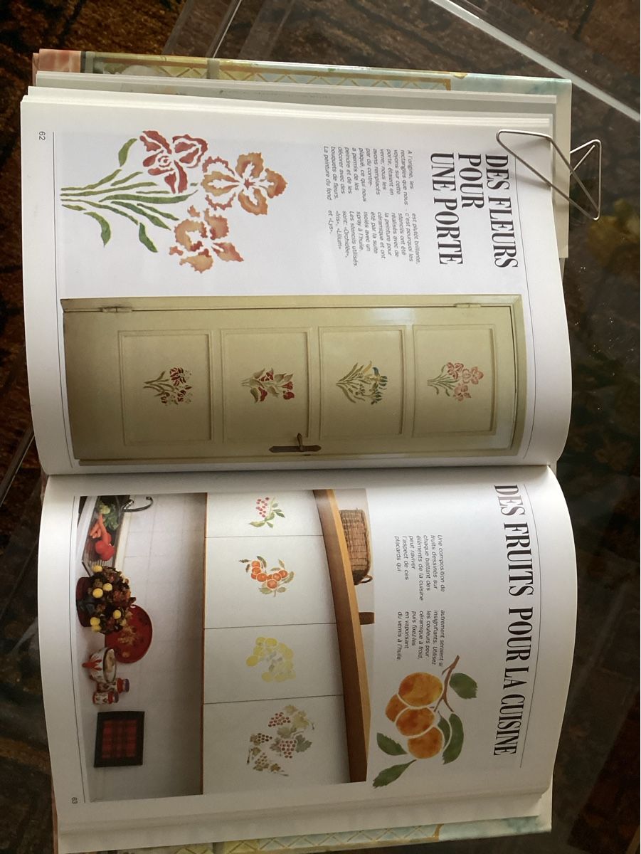 Bücher: Livre: Grand Manuels STENCIL – Neu und originalverpackt aus Lausanne von Ulpet 4
