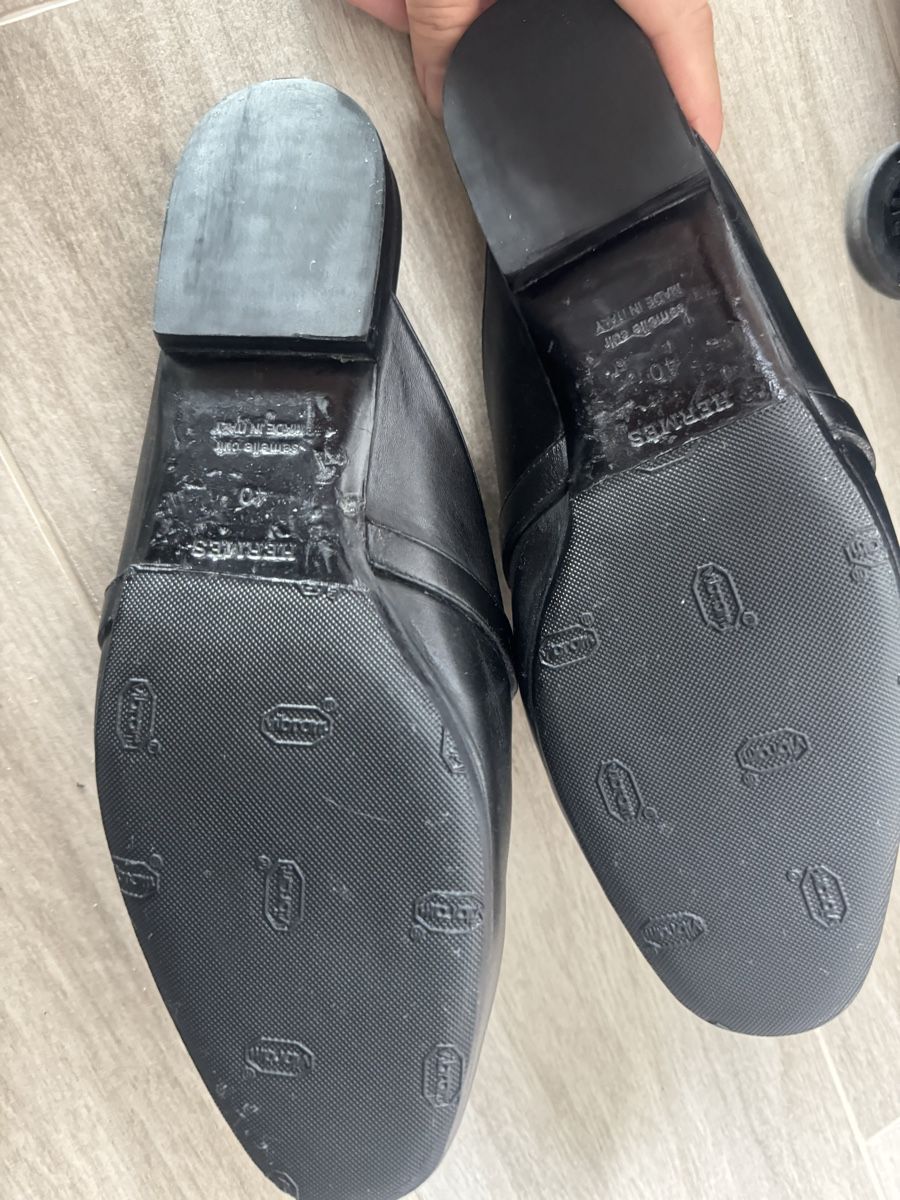 Hermès Damenschuhe: Hermes oz mules Size 40 black  – Gebraucht aus Davos Dorf von gin_8k9d 6