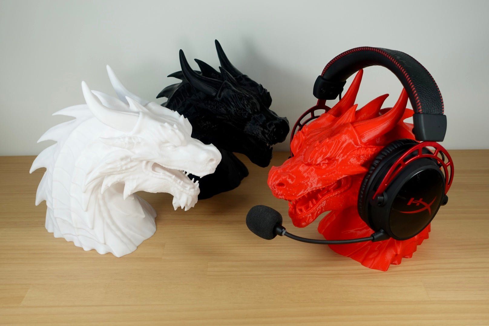 Sonstige Dekorationen & Accessoires: Drachen Kopfhörerständer – Headset Halter Gaming Deko – Neu und originalverpackt aus Dietikon von You_Want_We_Print 2