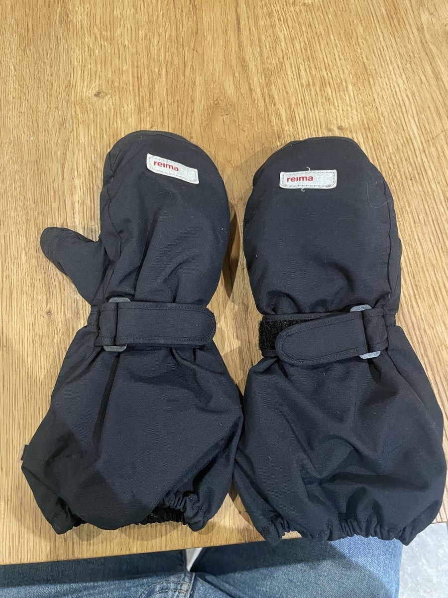 Reima Kinderhandschuhe: Reima Handschuhe gr. 5  – Gebraucht aus Recherswil von grafics