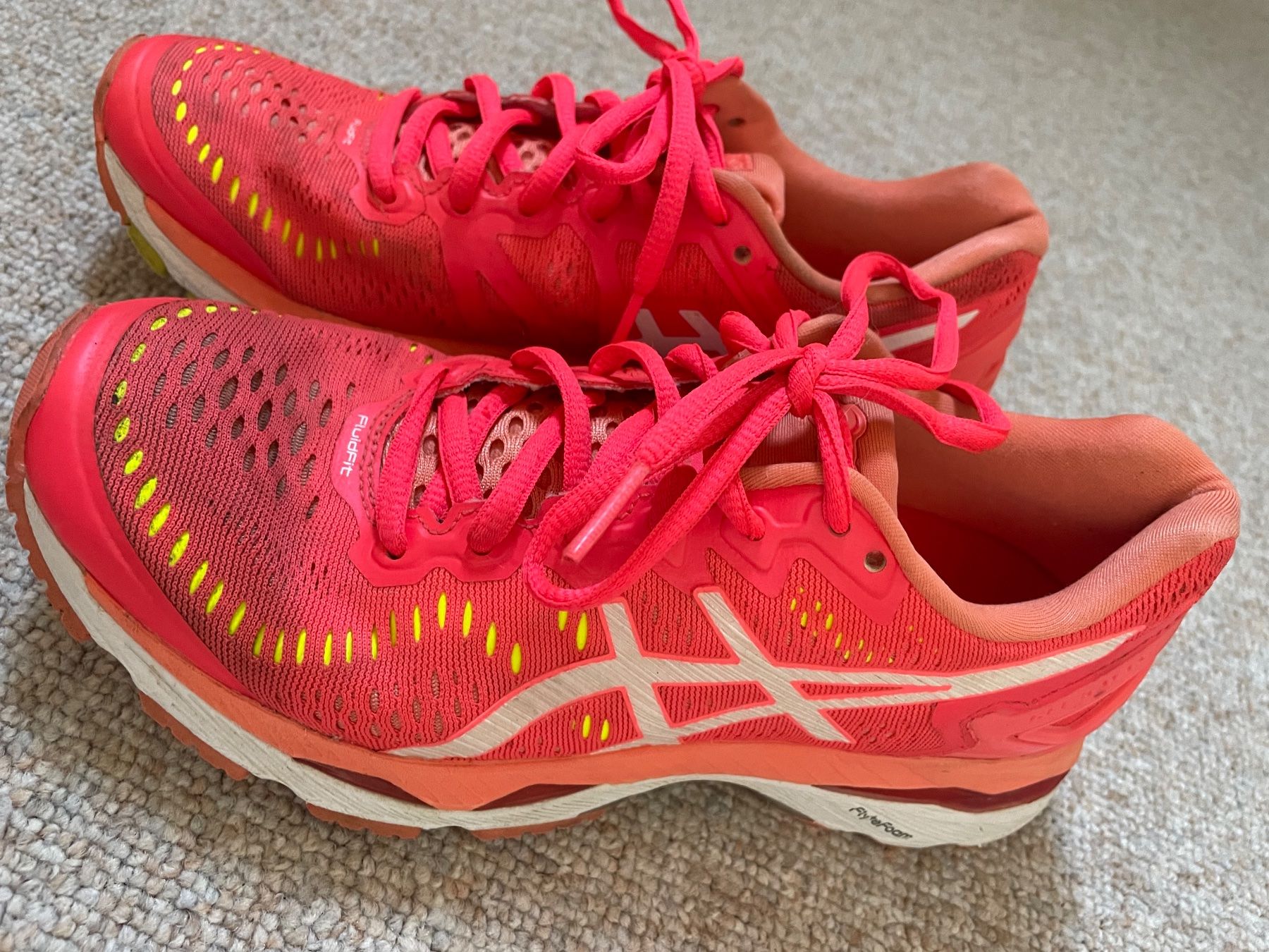 Asics Damenschuhe: Asics Laufschuh 37 – Gebraucht aus Hittnau von fio_88dg 1
