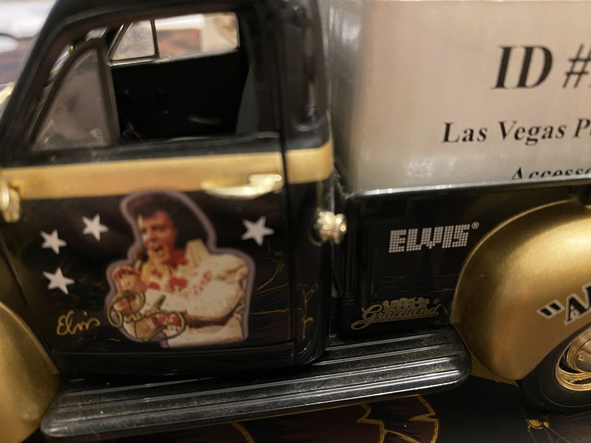 Modellini d'auto: Studebaker Pickup 1947 Elvis PresleyLas Vegas Performance – Usato da St. Margrethen SG venduto da Alfista_159 2