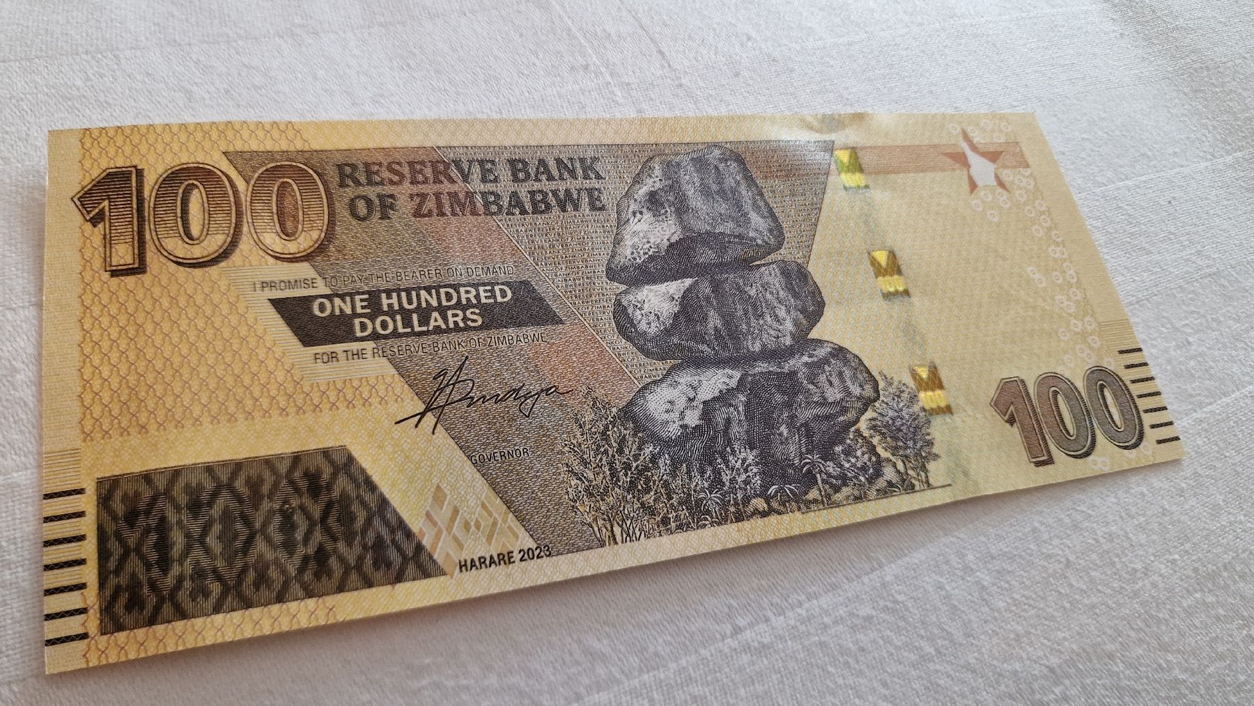 Banconote: Banknote Zimbabwe 2023  NEU – Nuovo e nell'imballaggio originale da Herisau venduto da Antiques.AR