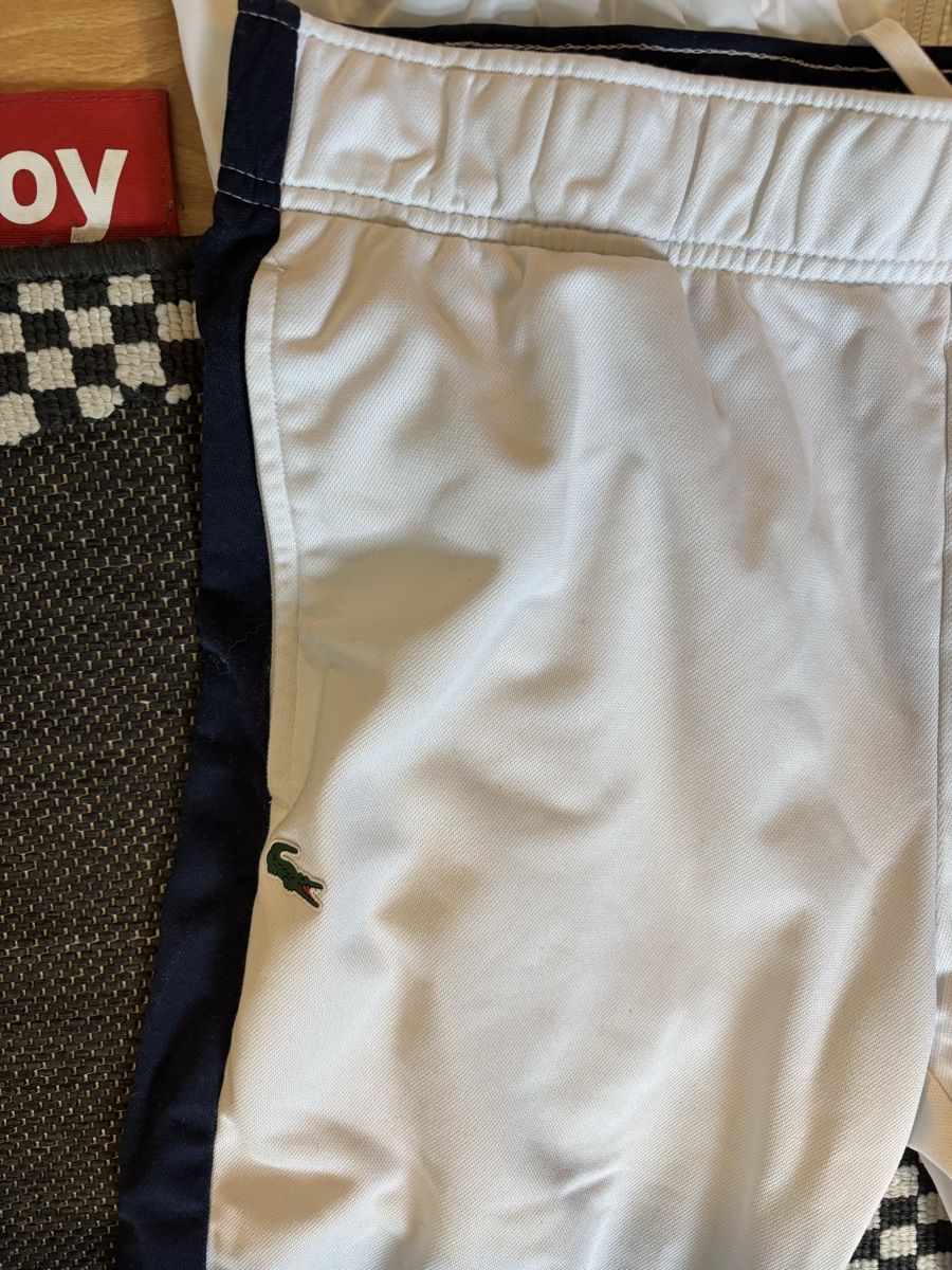 Lacoste Kleiderpakete: Lacoste Sport All-White Tracksuit – Gebraucht aus Chur von ClothesCute7000 5