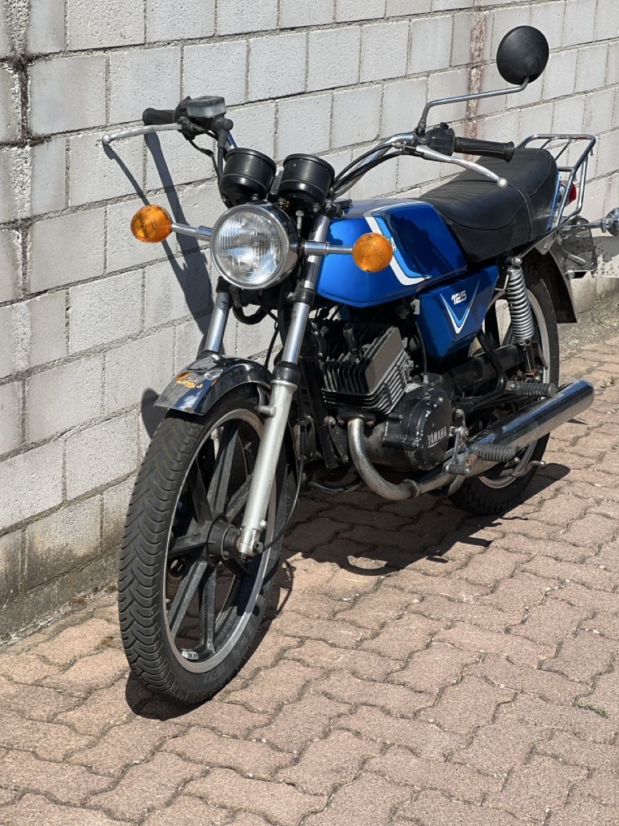 Yamaha Strada: Yamaha RD 125 DX Motorrad – Usato da Neuenhof venduto da WD-Tuner 2