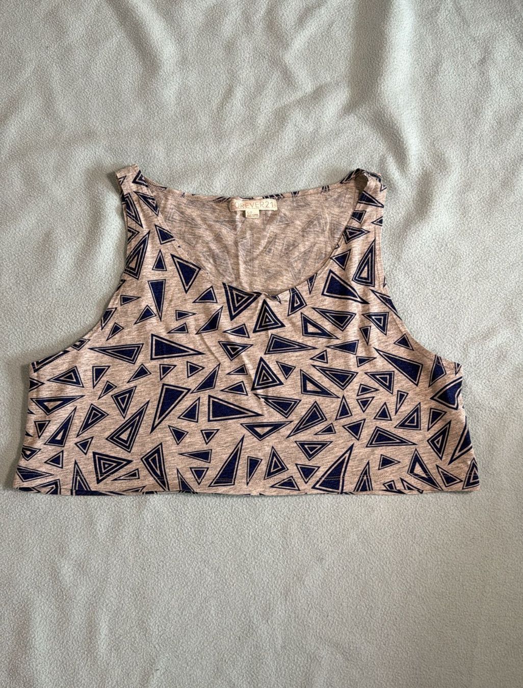 Top: Forever 21 Top – Usato da Bern venduto da jbern3012