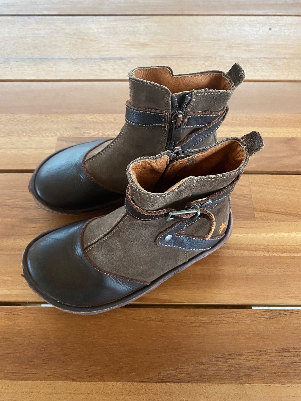 Art Scarpe per ragazzi: ART Kinderschuhe, Grösse 28 – Usato da Aesch BL venduto da snezienka53
