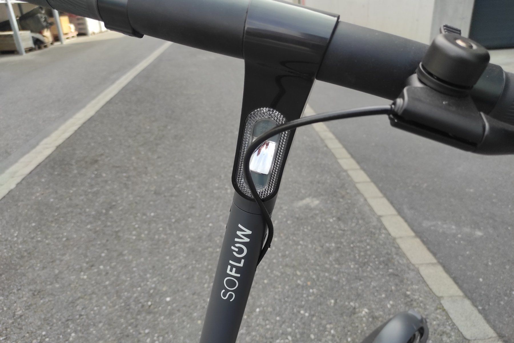 Soflow Kickboard: E-Scooter SoFlow SO ONE black – D'occasion à Niederurnen par Simarik 2
