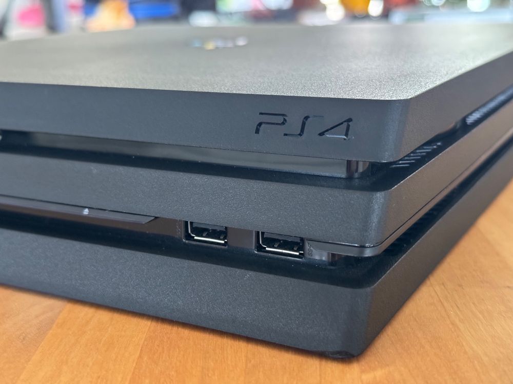 Sony | PlayStation 4 Slim | 500 GB | Schwarz | Kaufen auf Ricardo