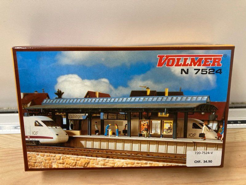 Bâtiment Miniature Vollmer N – Restaurant Terrasse Bar éclairé – Réf 7711 – Occasion