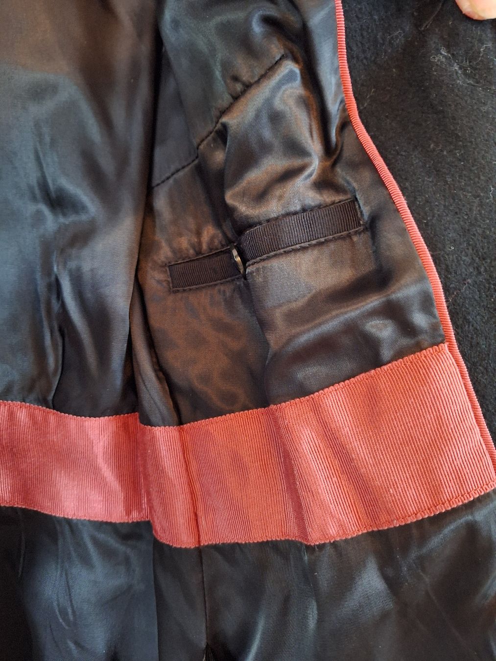 H&M Giacche: Sehr spezielle Jacke – Usato da Rheinfelden venduto da Cleopatra2000 4