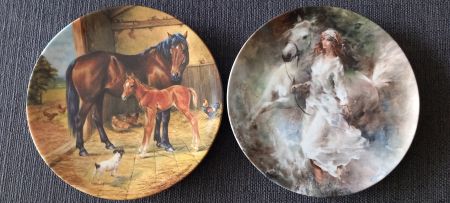 2 Assiettes décoratives chevaux, Royal Worcester, 1991