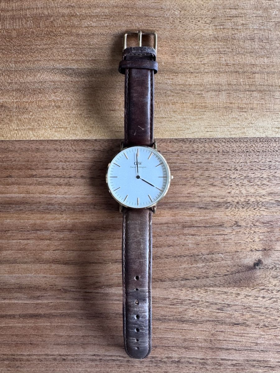Daniel Wellington Orologi: Damenuhr von Daniel Wellington – Usato da Ostermundigen venduto da Clood