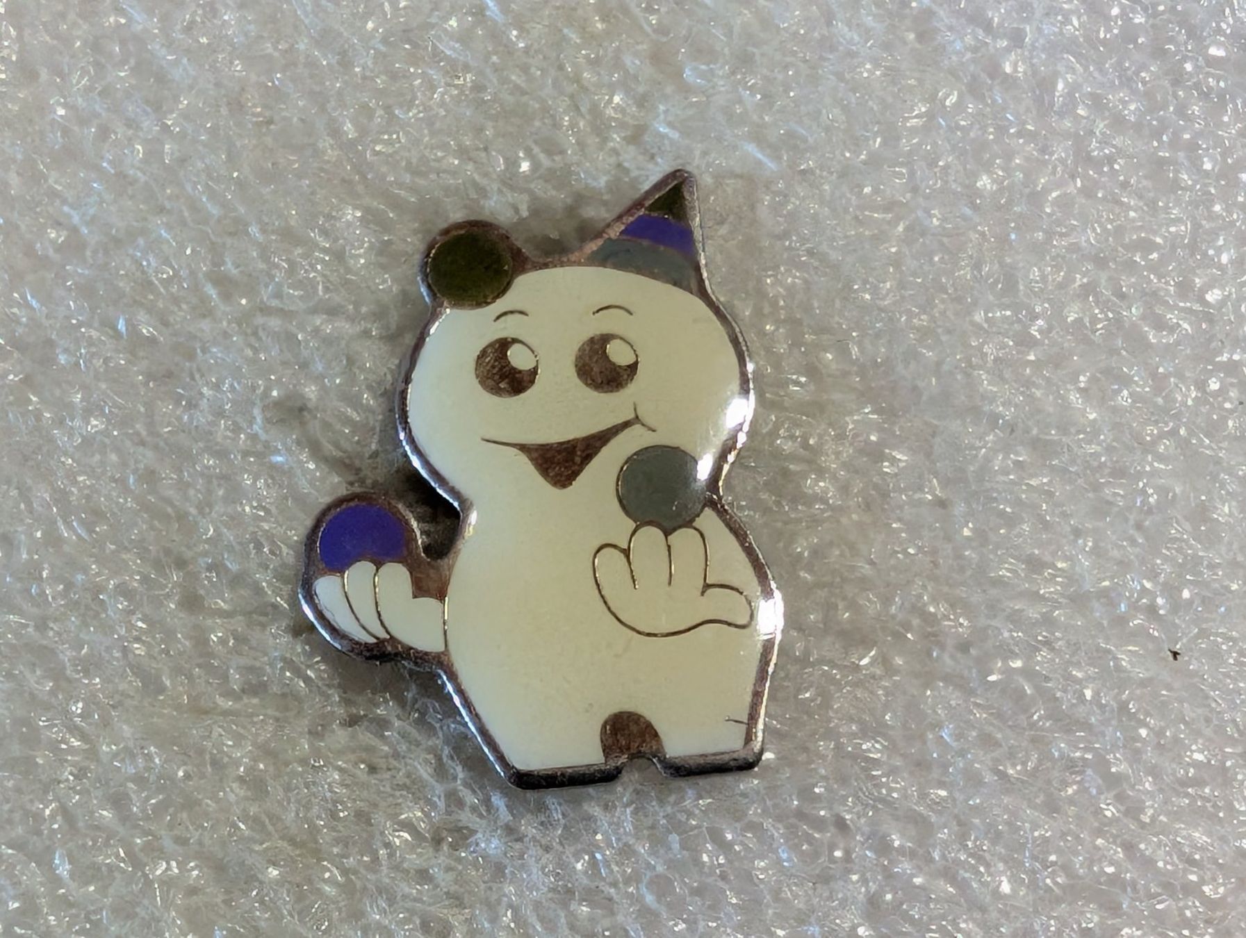Placchette & Badge: Ansteckpin 112: Maga Bio – Usato da Oppligen venduto da Pin-Fall-Shop