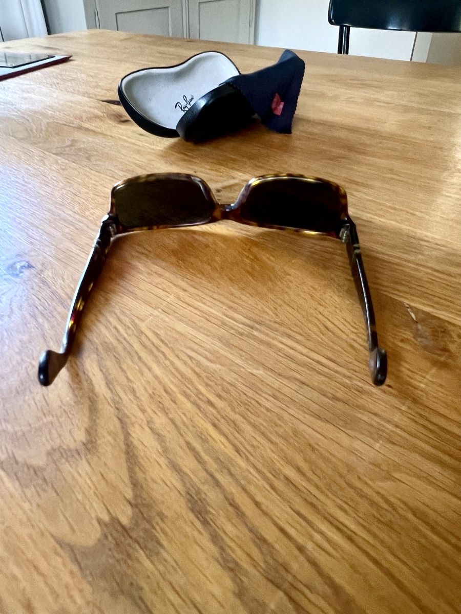 Persol Lunettes & Verres: Sonnenbrille Persol – D'occasion à Münchenstein par cor_wpw2 5