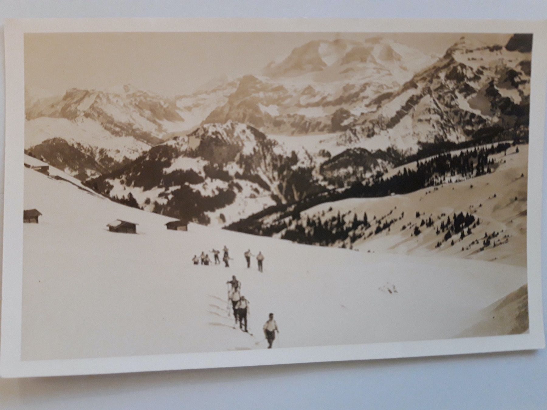 Cartoline postali: Lenk Berneroberland, Bergwanderung mit Skier – Usato da Sargans venduto da nicsam1815