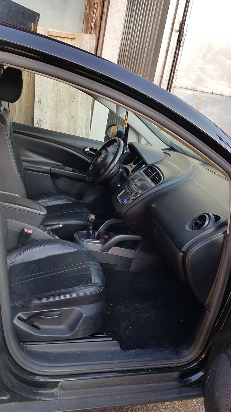 Seat Automobili: ZEAT ALTEA  2.Liter Benzin – Usato da Biel / bienne venduto da Sarouch9 7