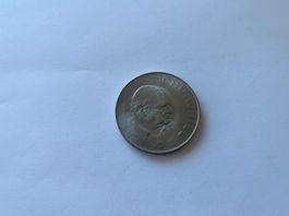 Münze Elizabeth II dei Gratis Regina F. D. 1965 Churchill