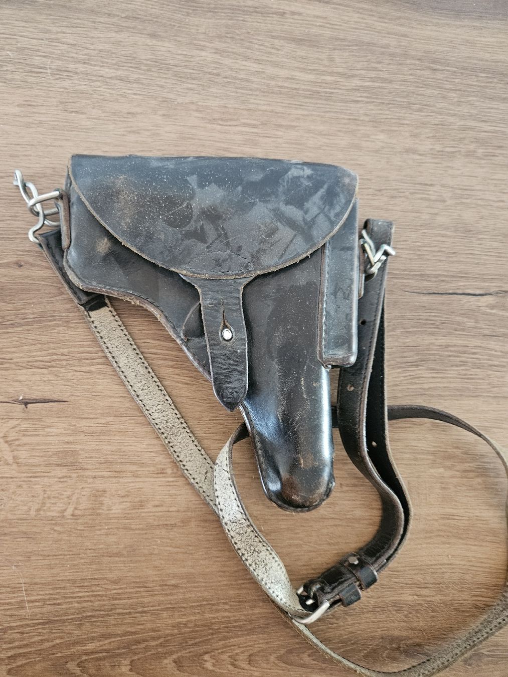 Walther Tiro a segno: Holster vermutlich Walther PP – Usato da Hasle b. Burgdorf venduto da mir_qk9d