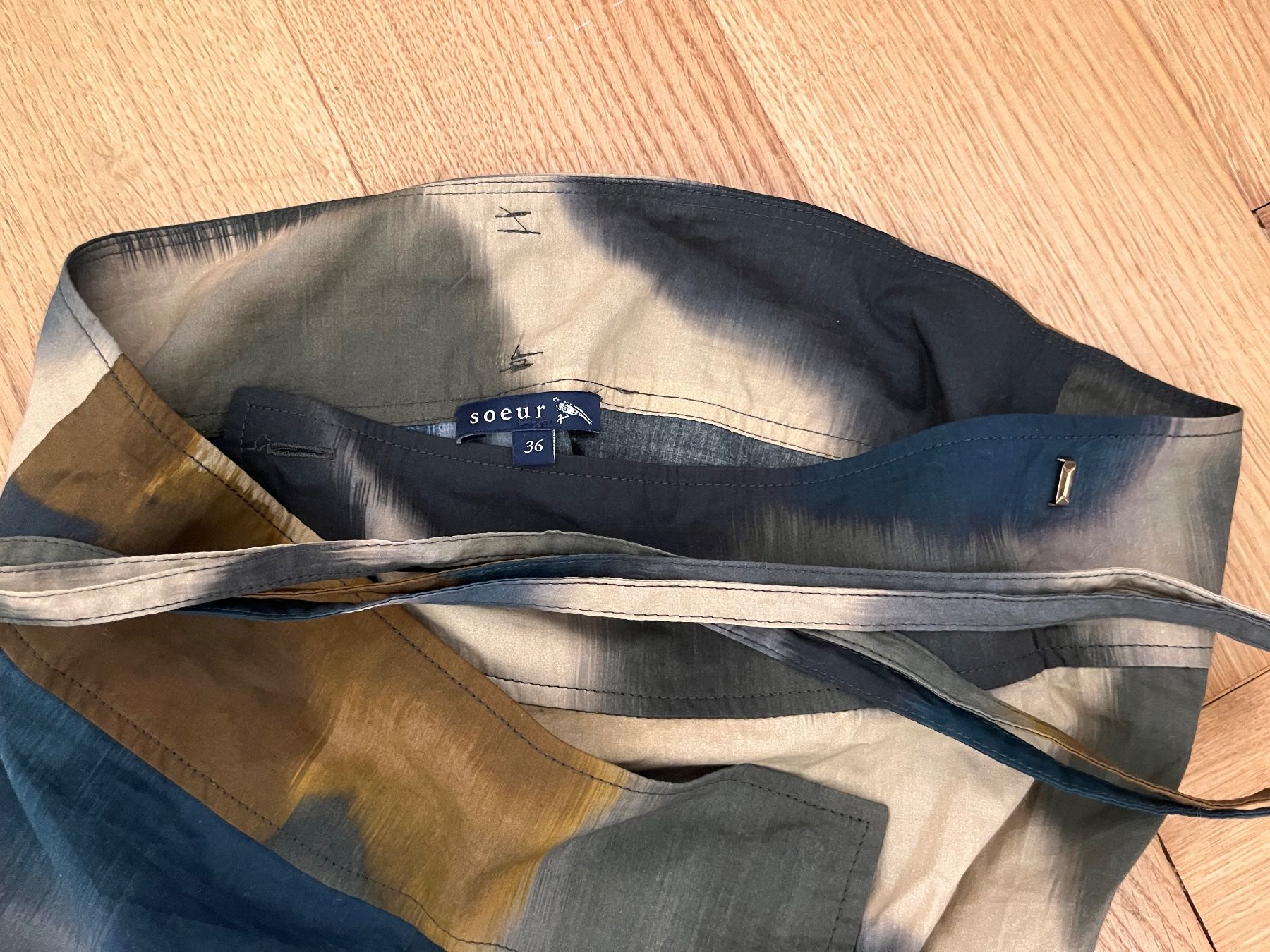 Soeur Gonne: Soeur Wickelrock Gr. 36 – Usato da Zürich venduto da Mia.Sh 1
