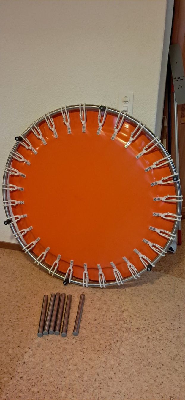 Trampolini: Trampolin swem orange – Usato da Winterthur venduto da olga56_19