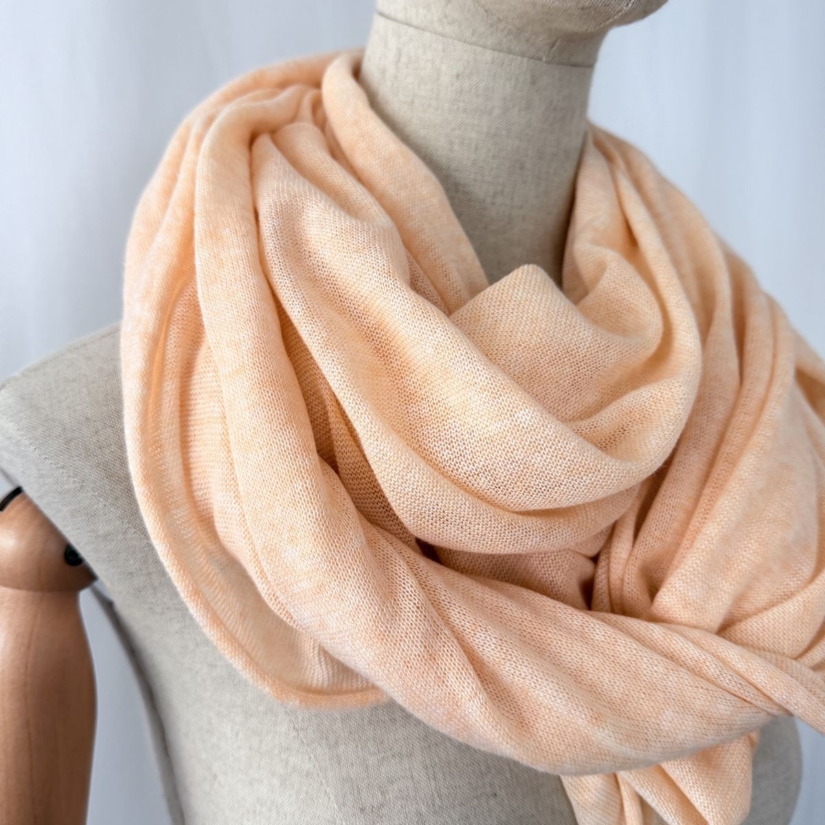 Repeat Foulard & Sciarpe: REPEAT New Cashmere Scarf – Nuovo (secondo la descrizione) da Emmen venduto da Nightingale_2022 3