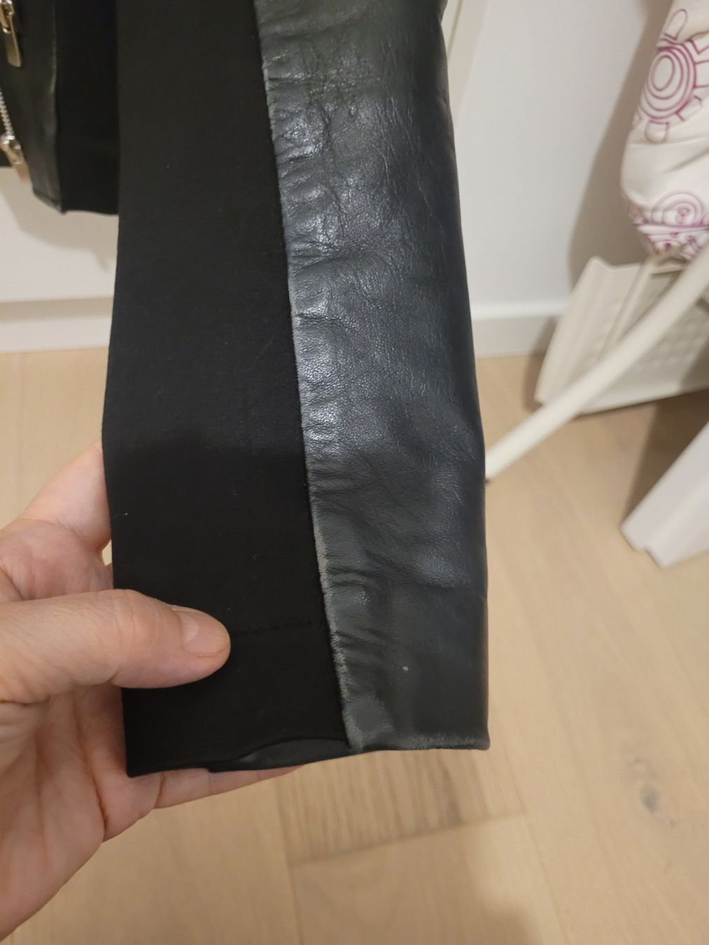 Giacche: Veste en cuir noir, taille 38 – Usato da St-Sulpice VD venduto da Piggy03 3