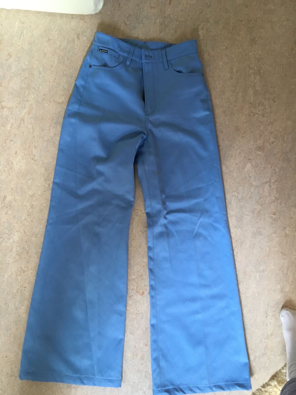 G-Star Jeans: G STAR Hosen blau Gr 27 – Nuovo (secondo la descrizione) da Zürich venduto da cicamaca66