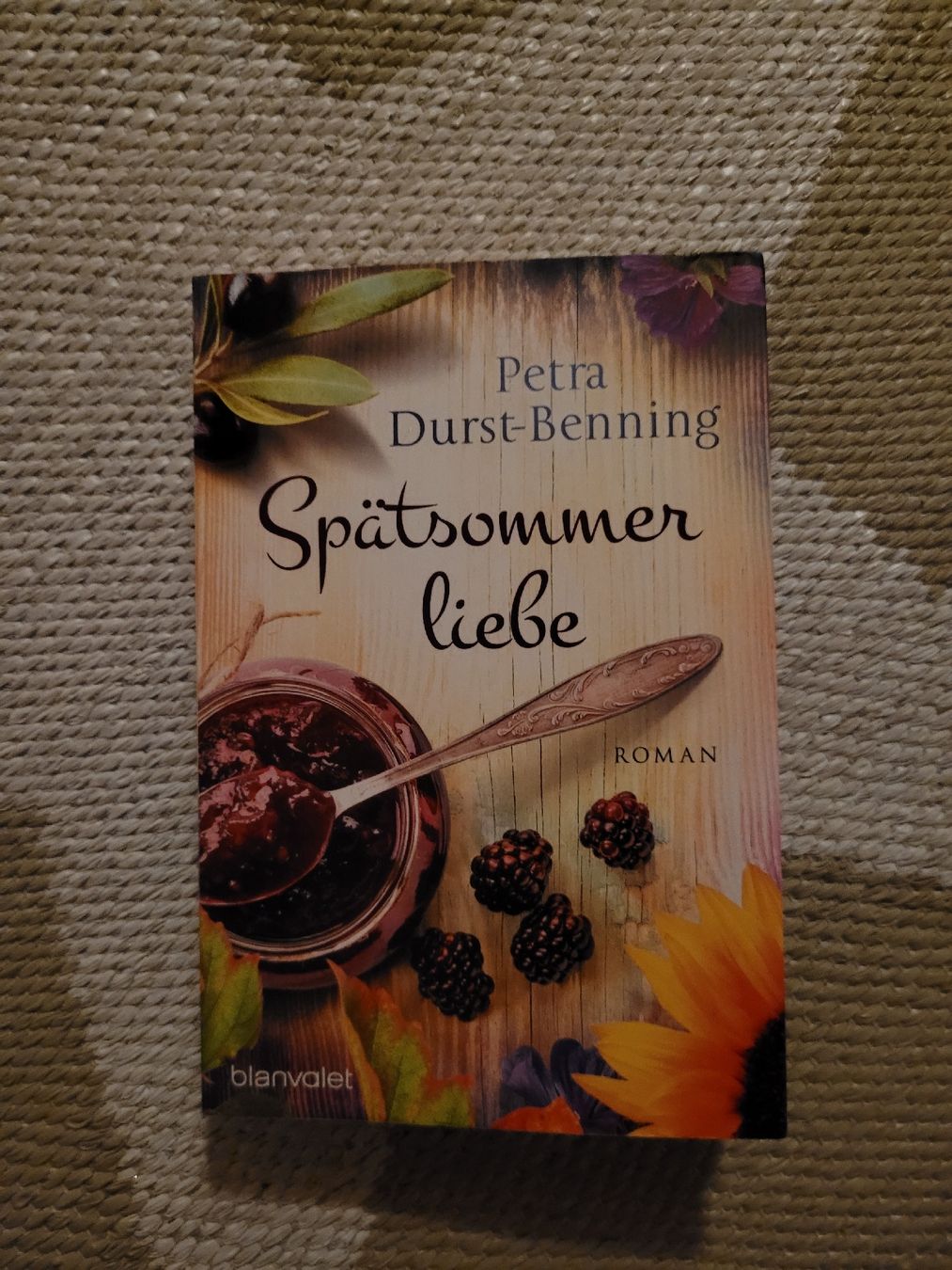 Libri: Spätsommerliebe von Petra Durst-Benning – Usato da Perlen venduto da Safari_23