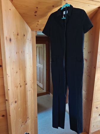 Damen Jumpsuit von Akris Punto, schwarz kurzarm 