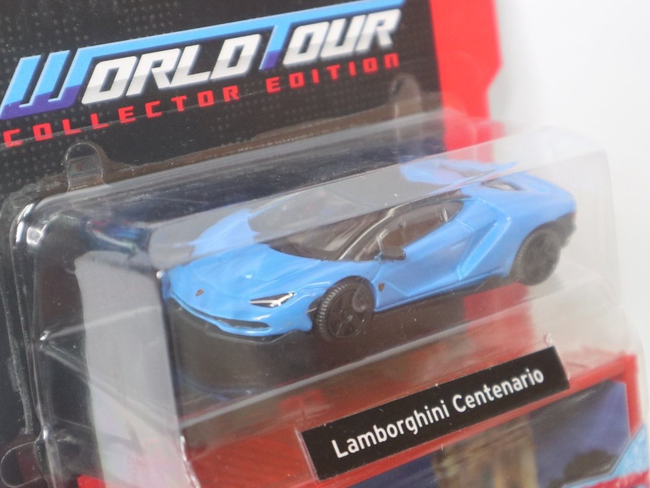 Lamborghini Modellini d'auto: Lamborghini Centenario 1:64 mit Garage Collector Edition – Nuovo e nell'imballaggio originale da Eschenbach SG venduto da Astalavista 1