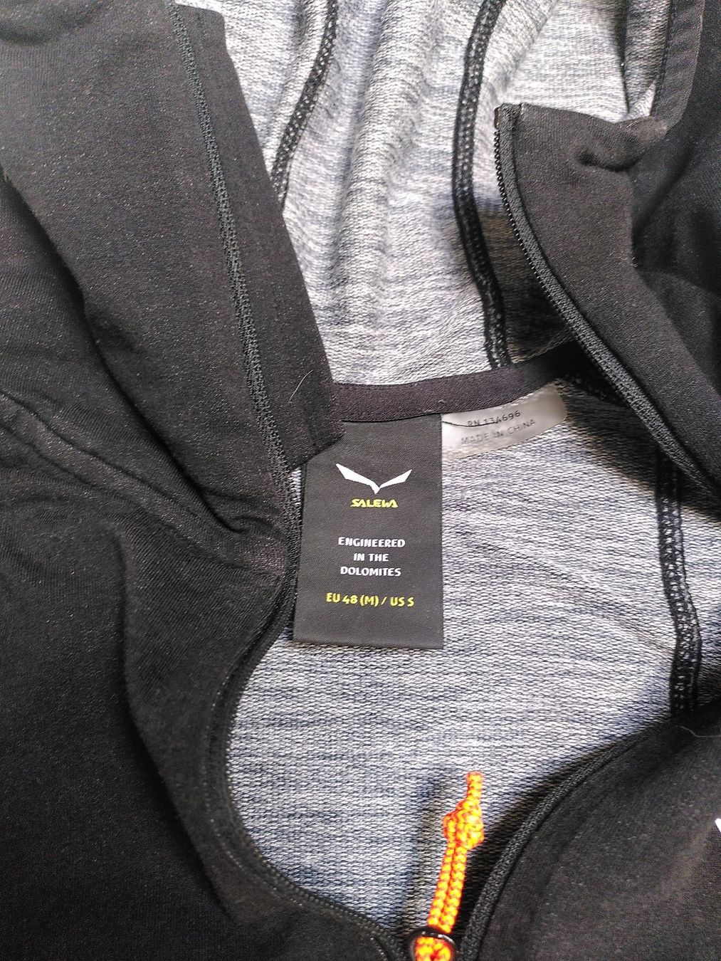 Salewa Maglioni & Felpe: Polaire Salewa – Usato da Lausanne venduto da Flofloflofloflo 1