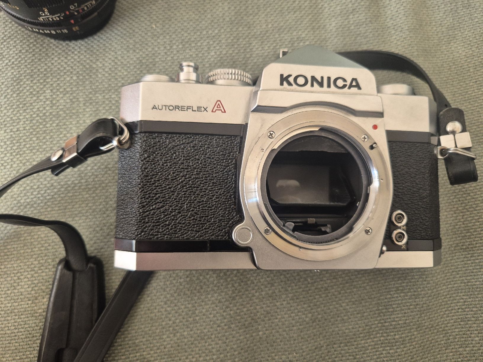 Konica Obiettivi: Analog-Set: Konica Autoreflex A + Original Hexanon 52mm + We – Usato da Luzern venduto da Bettina812