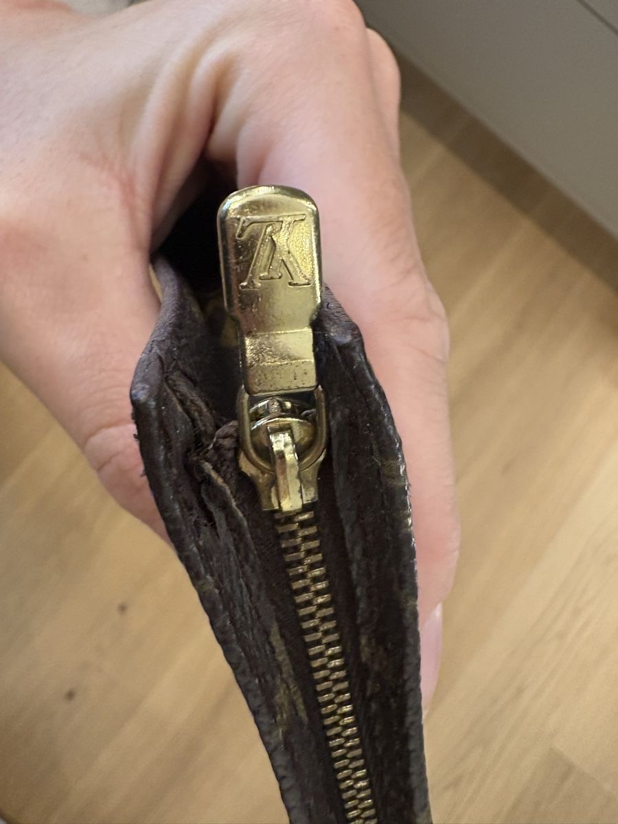 Louis Vuitton Borse: Louis Vuitton Pochette Monogram Canvas gebraucht – Usato da Waltenschwil venduto da CM90 1