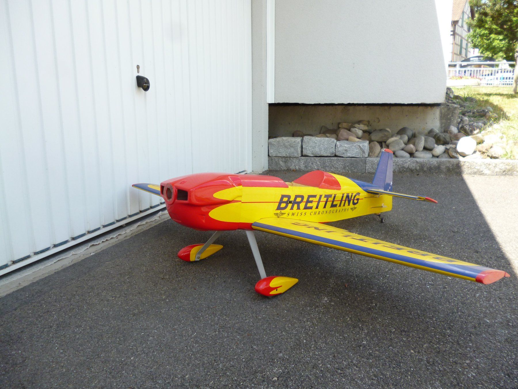 RC Kits de montage: Breitling Modellflugzeug RC – D'occasion à Neuhausen par Charlotte51 1